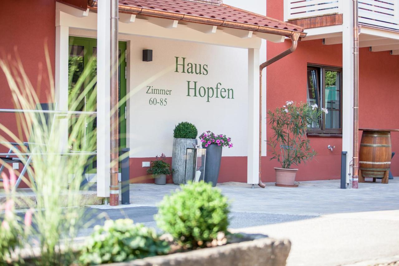 Hotel Brauerei Gasthof Hoehn Меммельсдорф Екстер'єр фото