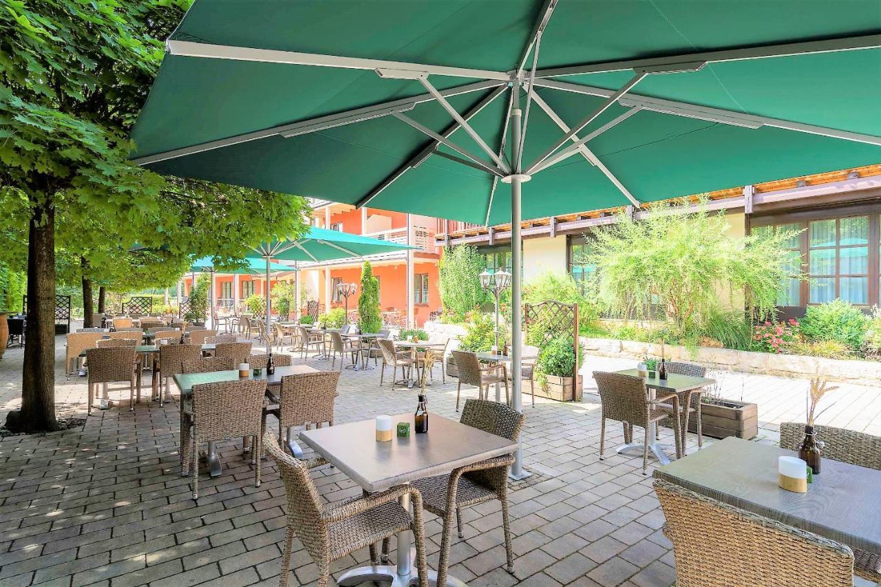 Hotel Brauerei Gasthof Hoehn Меммельсдорф Екстер'єр фото